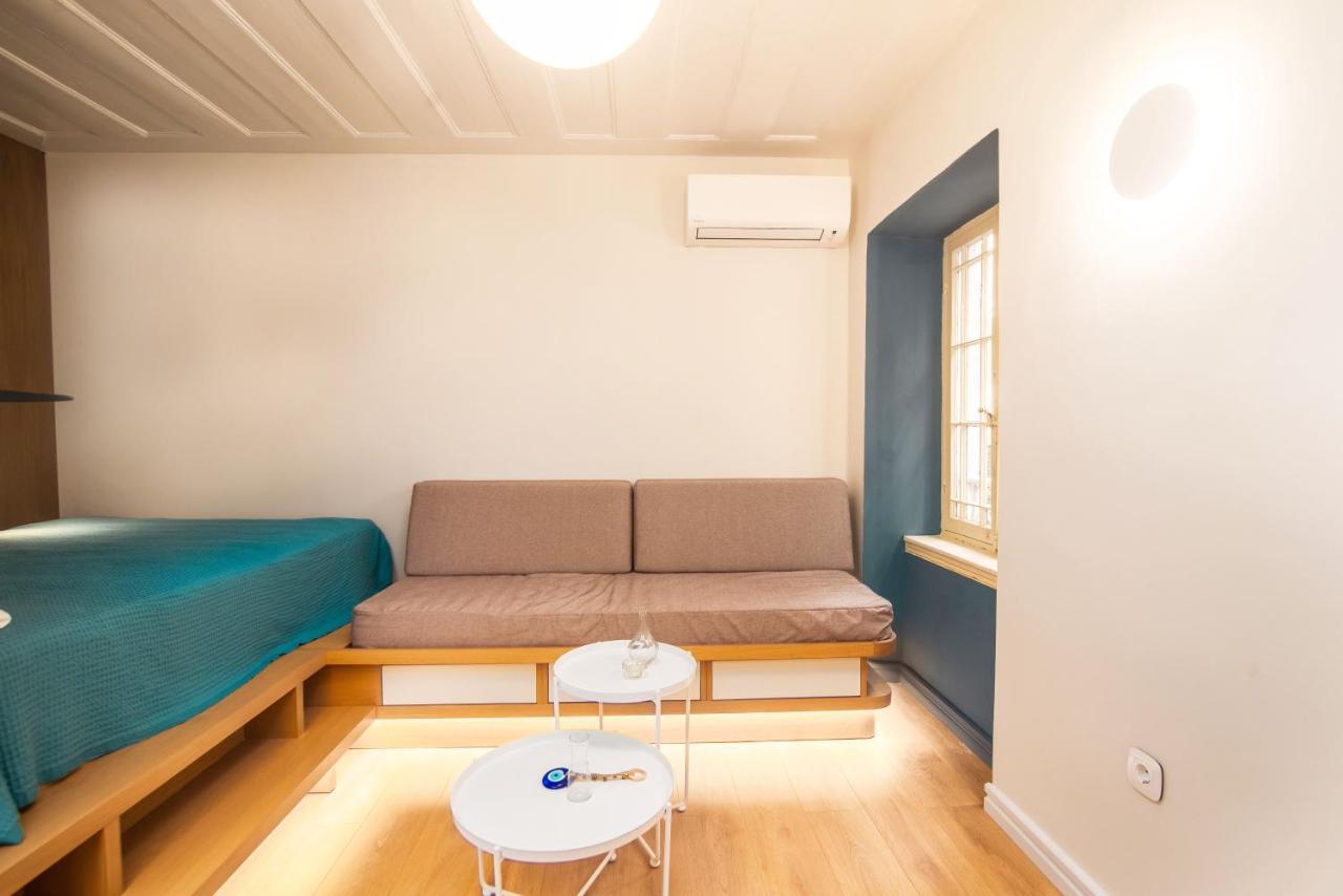 Liston Boutique Suites By Corfuescapes コルフ島 エクステリア 写真