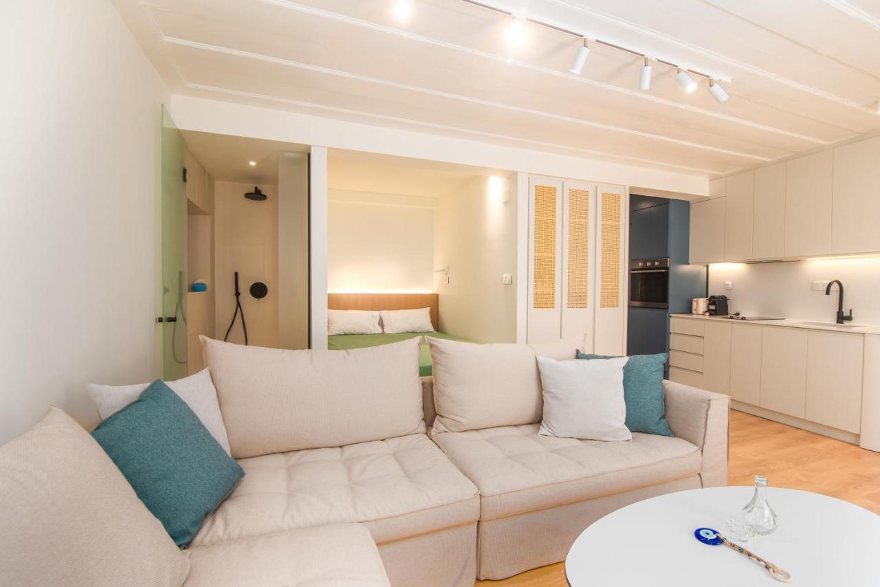 Liston Boutique Suites By Corfuescapes コルフ島 エクステリア 写真