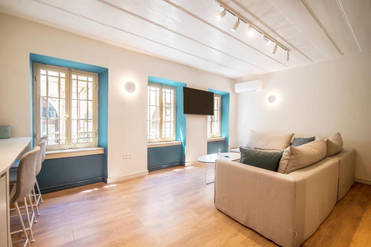 Liston Boutique Suites By Corfuescapes コルフ島 エクステリア 写真